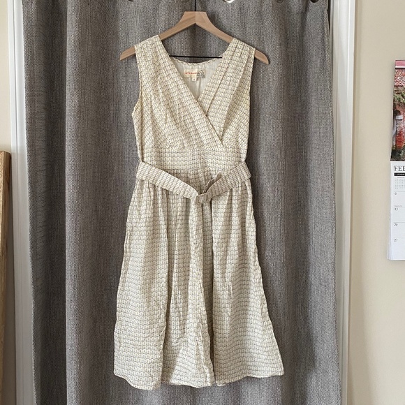 Vintage 1980s Beth Jordan White Floral Belted Pleated Dress - Picture 4 of 11